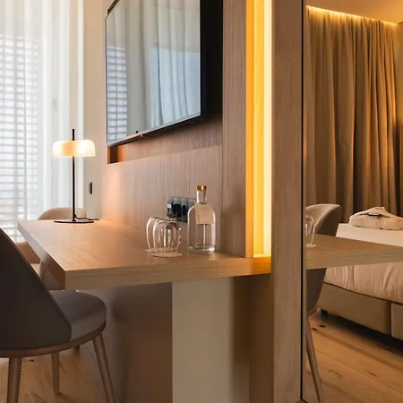 ホテル Mercure Azores ポンタ・デルガダ