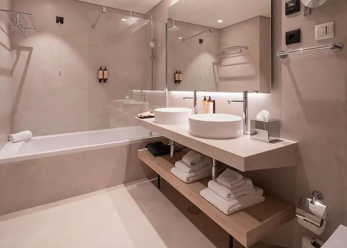 Mercure Azores Hotel